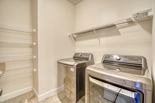 Building Photo - Lincoln Park Subdivision, Taylors - 3BR, 2...