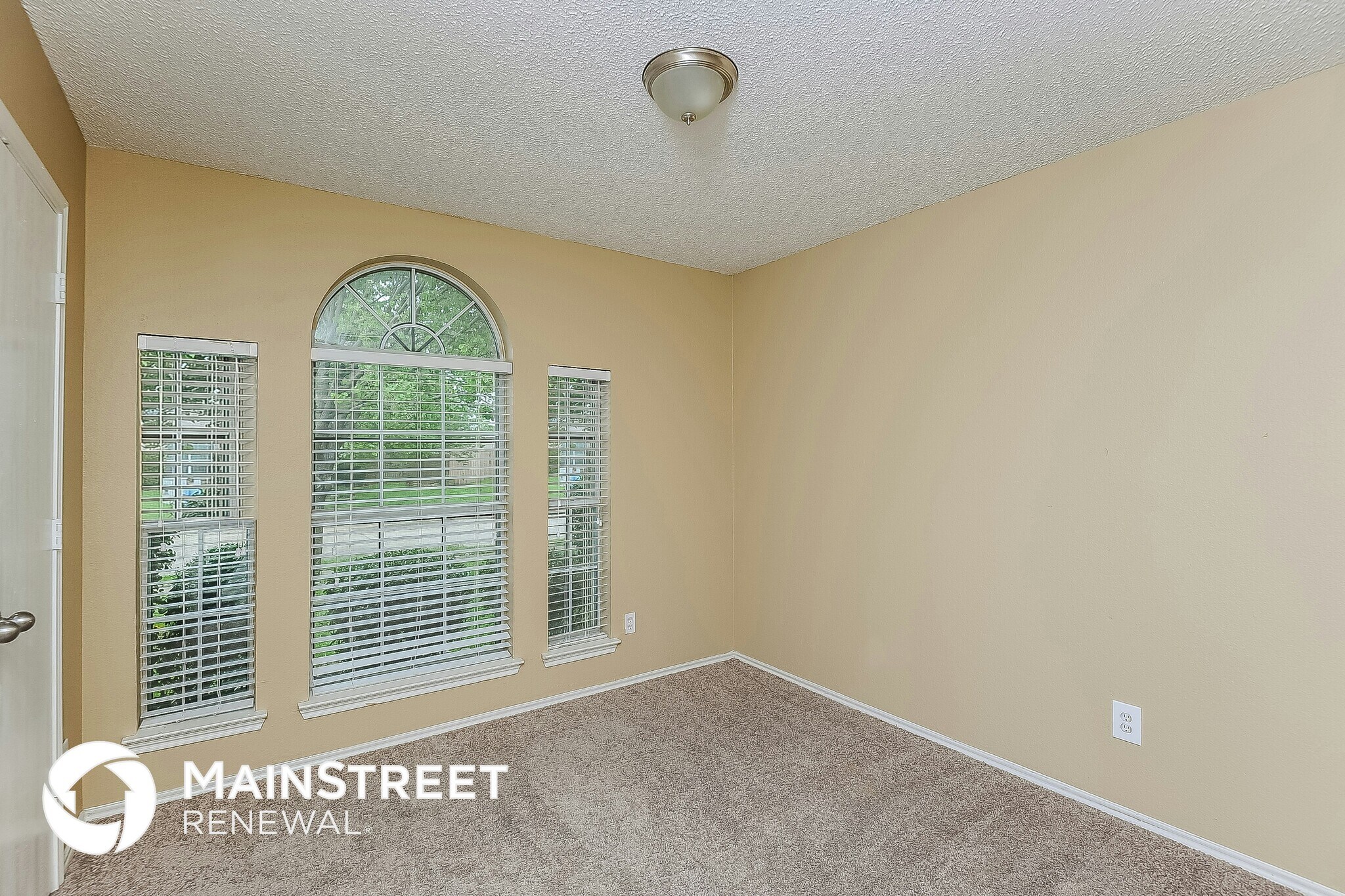 Building Photo - 7208 Avington Way