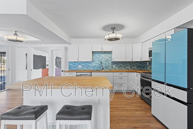 Building Photo - 4890 Ames St