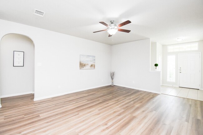 Building Photo - 24914 Alberti Sonata Dr