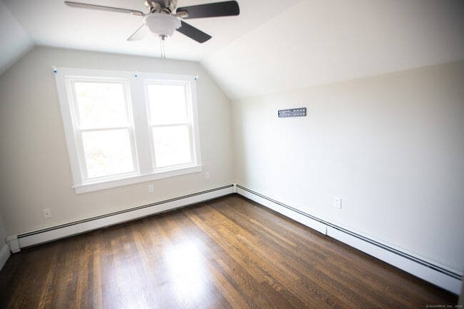 Building Photo - 93 Bailey Rd