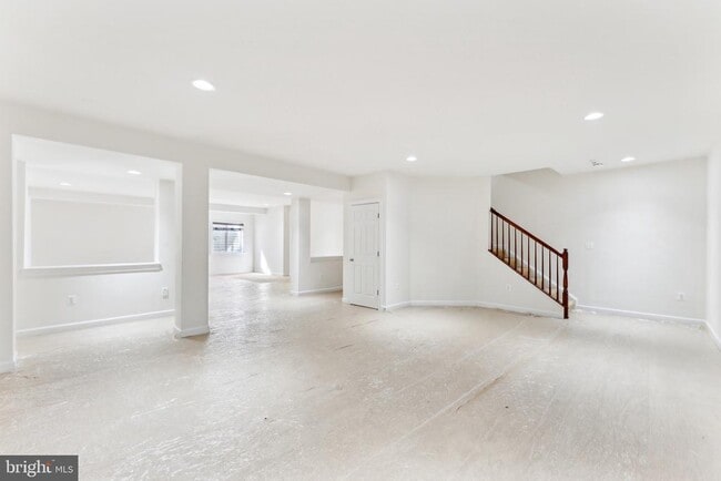 Building Photo - 22411 Conservancy Drive