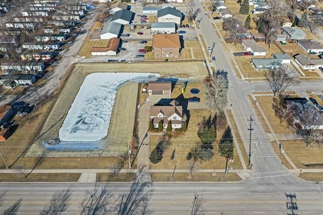 Building Photo - 400 W North Ave