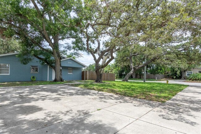 Building Photo - 6394 51st Ave N