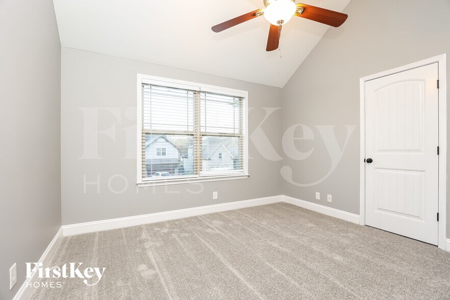 Building Photo - 1499 Amberly Dr