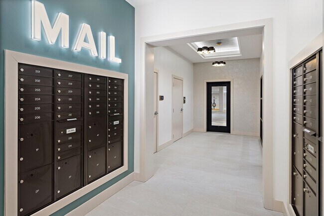 Building Photo - 1025 Massachusetts Ave