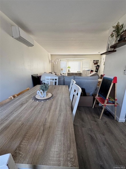 Building Photo - 140 N 21st St