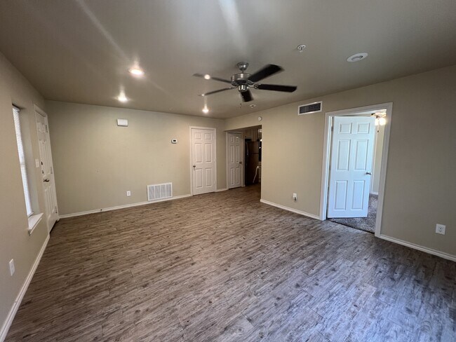 Building Photo - 2218 16th St