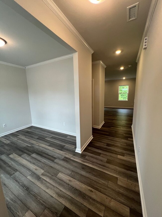 Building Photo - Charming 4 Bedroom Home Located in Wendell