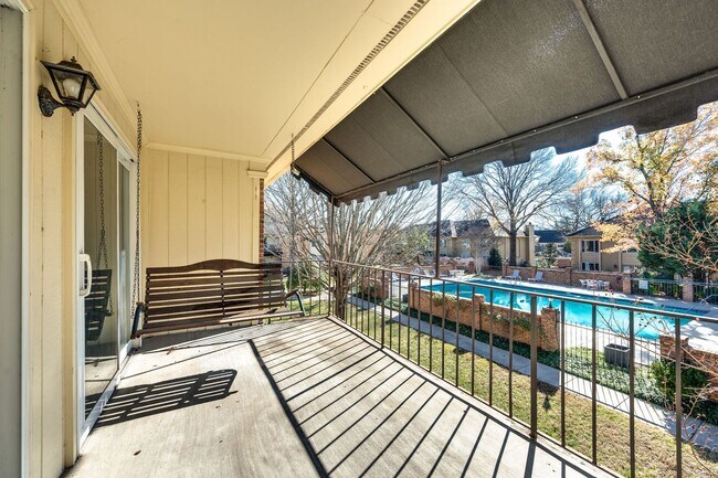 Building Photo - Awesome 2BE/2BA condominium at Lions Head!