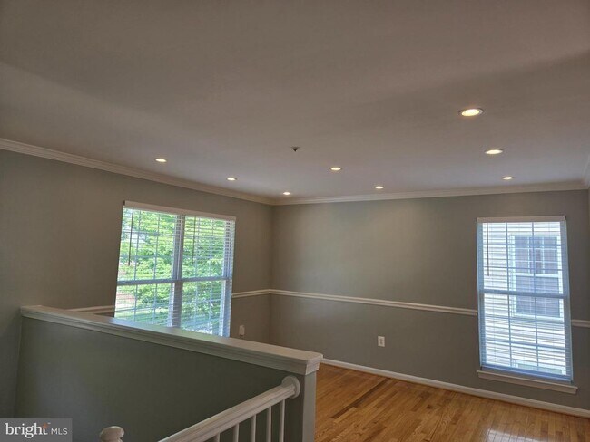 Building Photo - 5401 Riba Ct