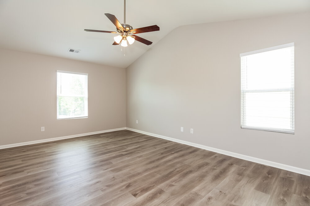 Building Photo - 4617 Esmeralda Drive