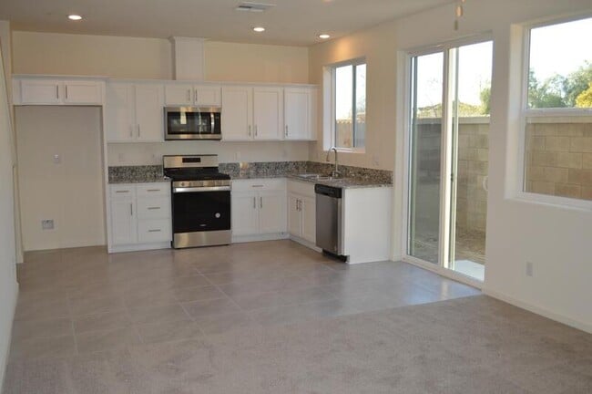 Building Photo - 263 Shafer Ave