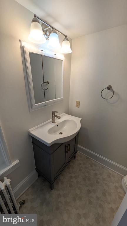 Building Photo - 302 Leidy Rd