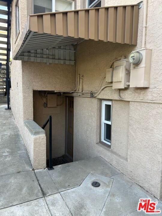 Building Photo - 237 Marine St