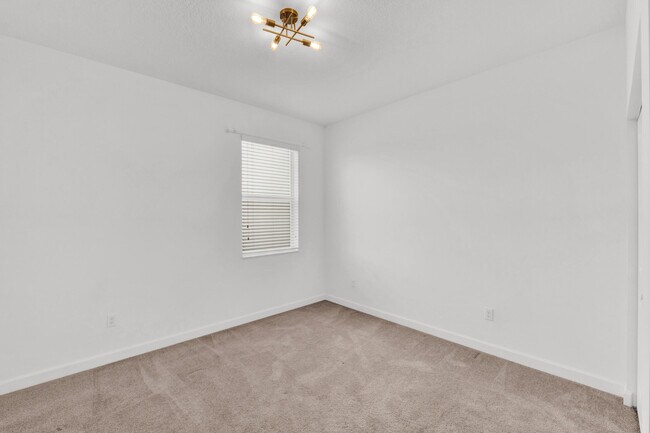 Building Photo - 4989 Navali Dr