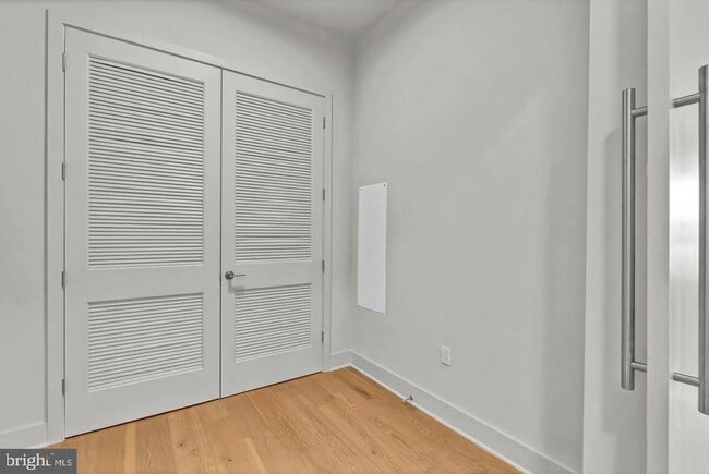 Building Photo - 6803 Cameron Dr NW