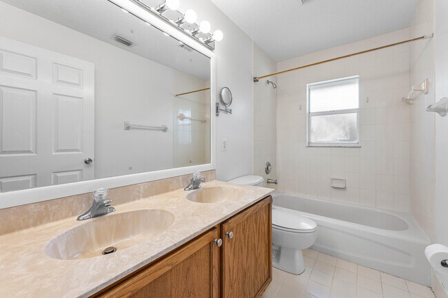 Building Photo - 14693 62nd Ct N