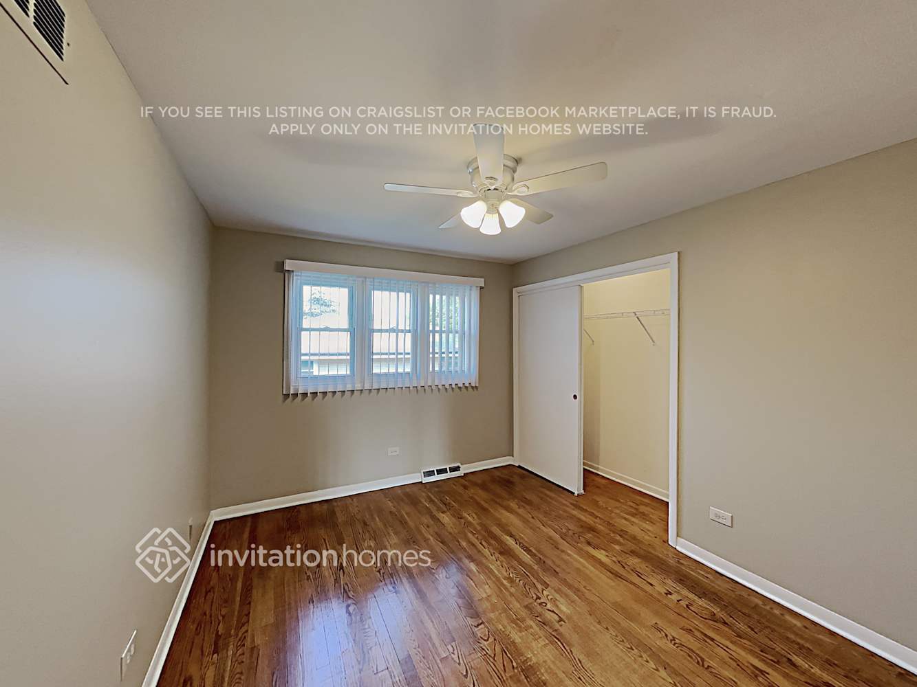 Building Photo - 6031 W 129th St