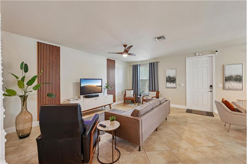 Building Photo - 4714 Monarch Way