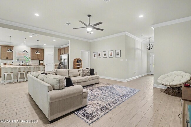Building Photo - 15550 Soaring Loop