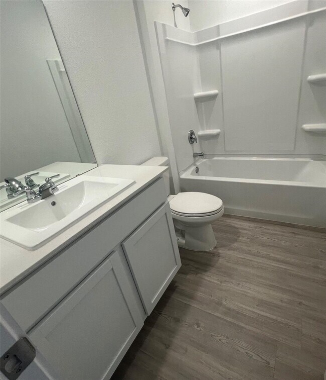 Building Photo - 10418 Rocky Trl