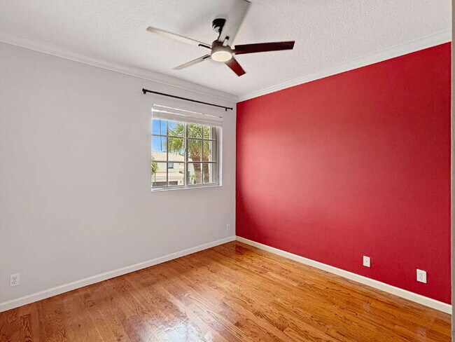Building Photo - Beautiful 4BR Home in Gated Wellington Shores | Fenced Yard | Resort-Style Amenities