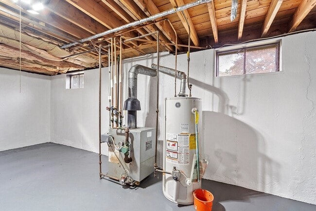 Building Photo - 4 Haskell Rd