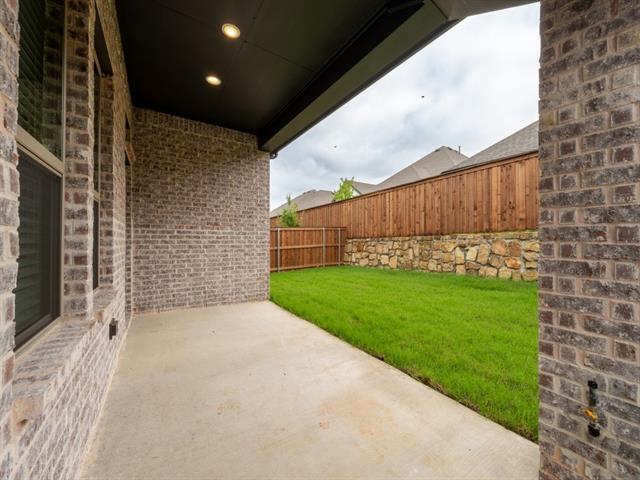 Building Photo - 9316 Paintbrush Dr