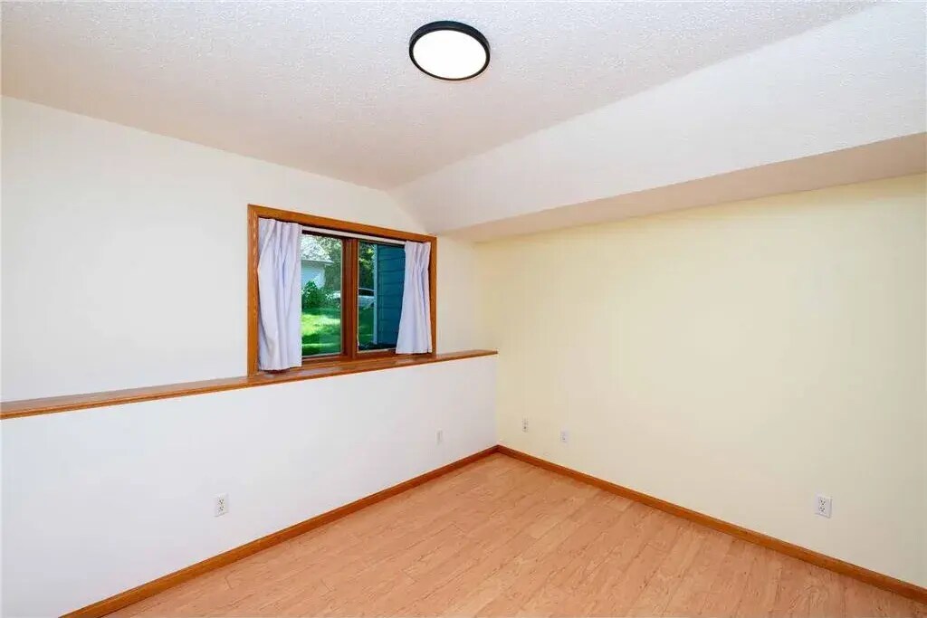 Building Photo - 973 Wildflower Ct