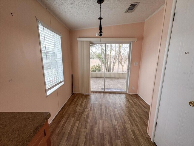 Building Photo - 3505 Meteor Pl