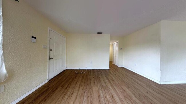 Building Photo - 4041 67th Ave N