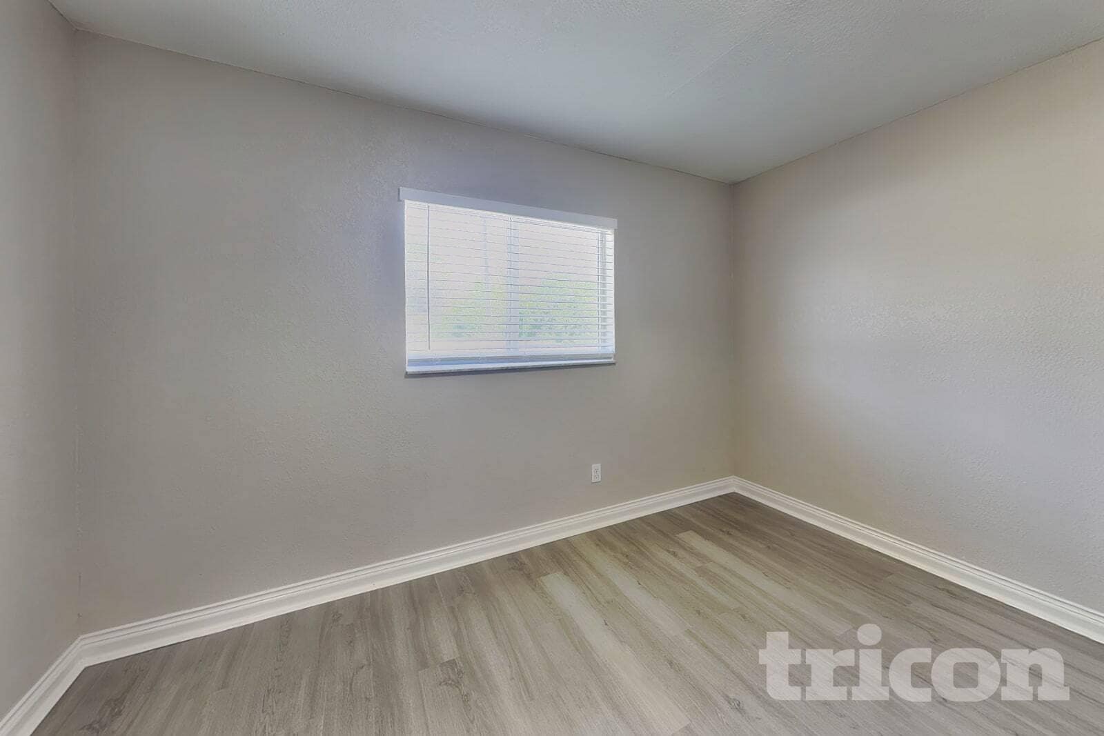 Building Photo - 7438 Watson Ln