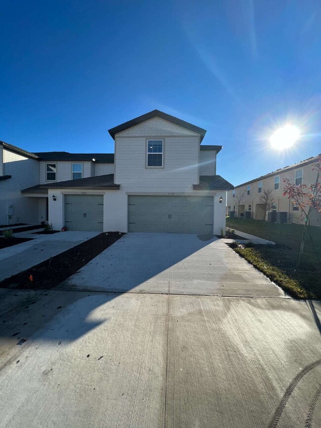 Building Photo - 5324 New Friendship Pl