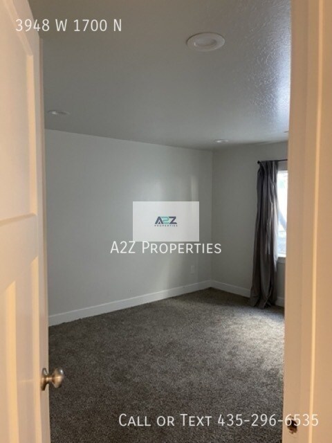 Building Photo - 3948 W 1700 N