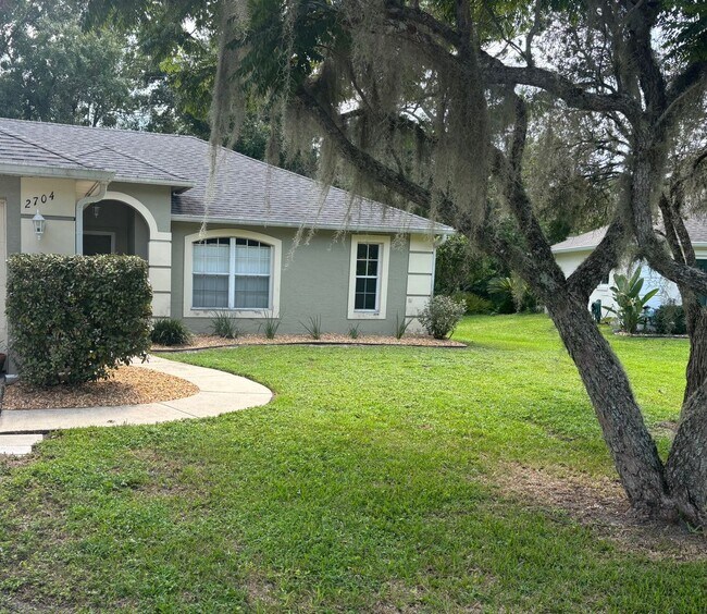 Building Photo - Welcome Home to Quail Hollow Riverfront Community!