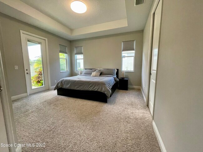 Building Photo - 2981 Casterton Dr