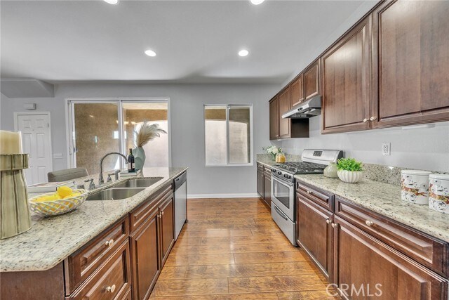 Building Photo - 7265 Enclave Dr