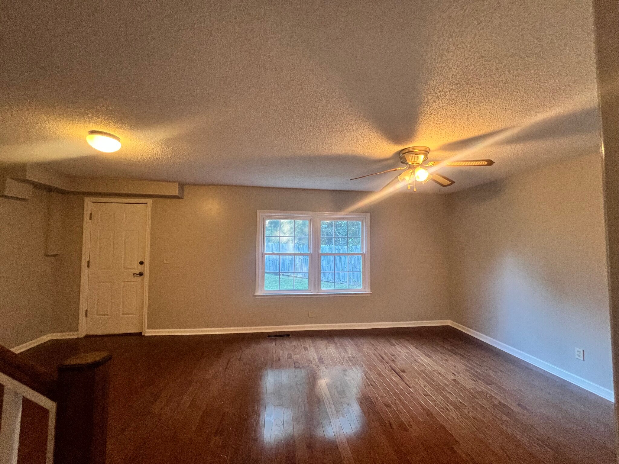 Building Photo - 333 Chapman Rd