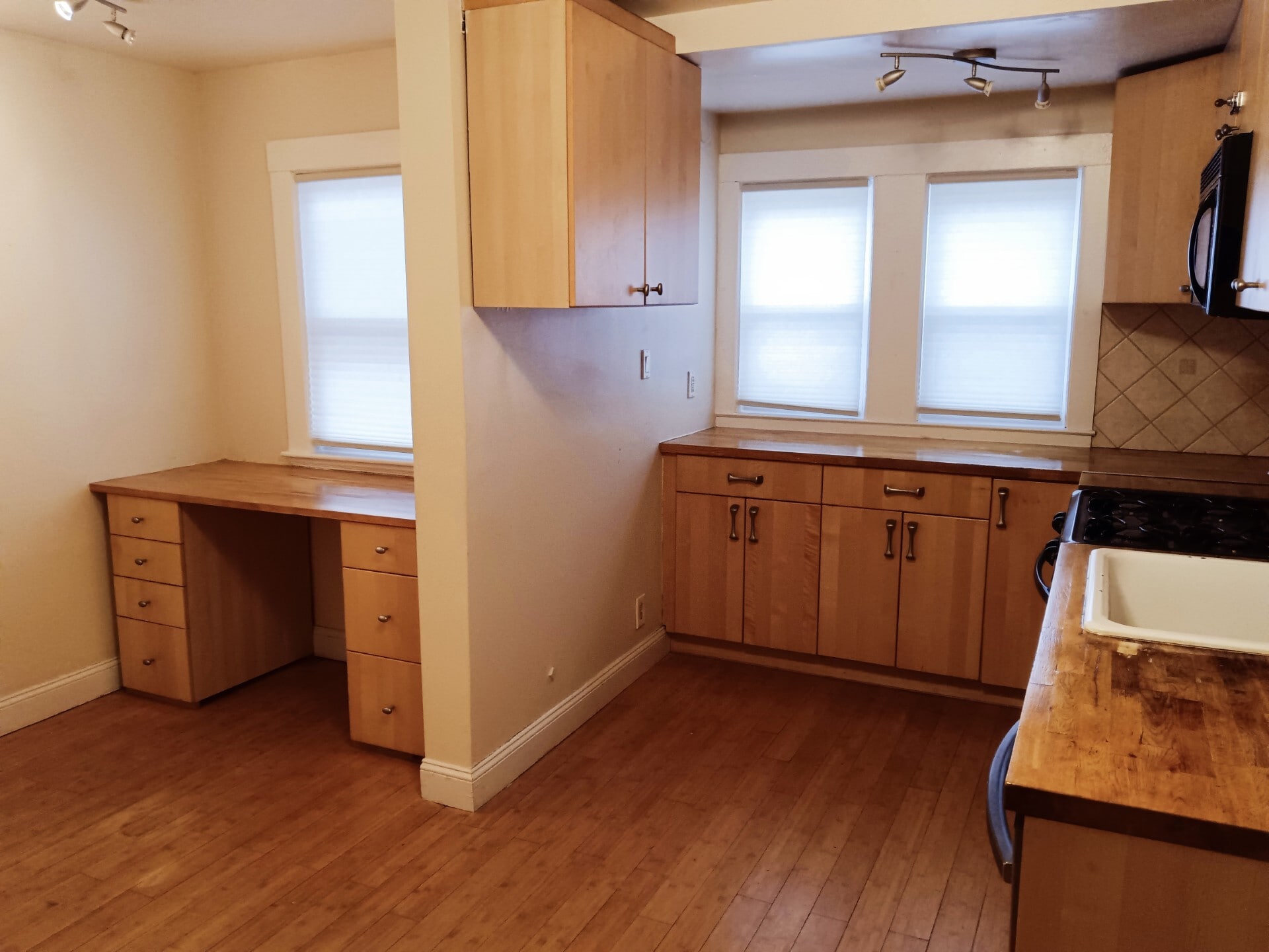 Building Photo - 41 Whittemore Rd