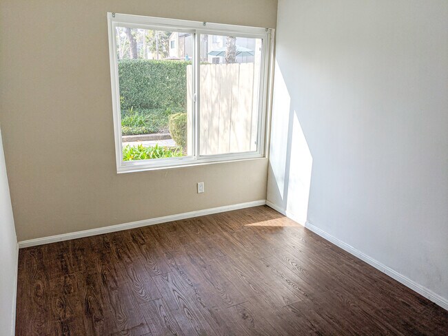 Downstairs Bedroom - 7823 Tommy Dr