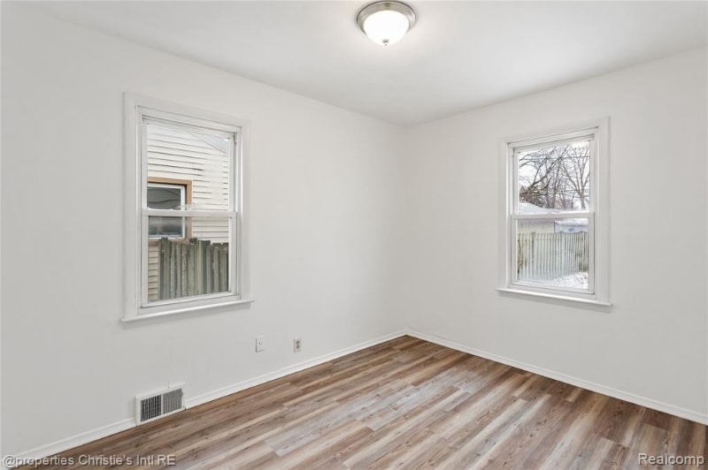 Building Photo - 6027 Wilmer St