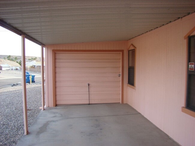 Building Photo - North side mobile home for rent-COMING SOON!