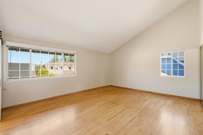 Building Photo - 7175 Cahen Dr