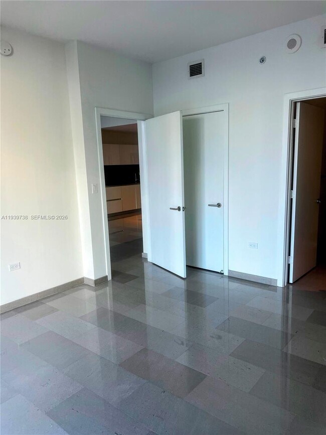 Building Photo - 88 SW 7th St