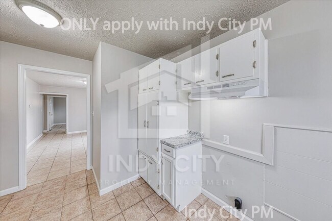 Building Photo - 2416 Morning Star Dr