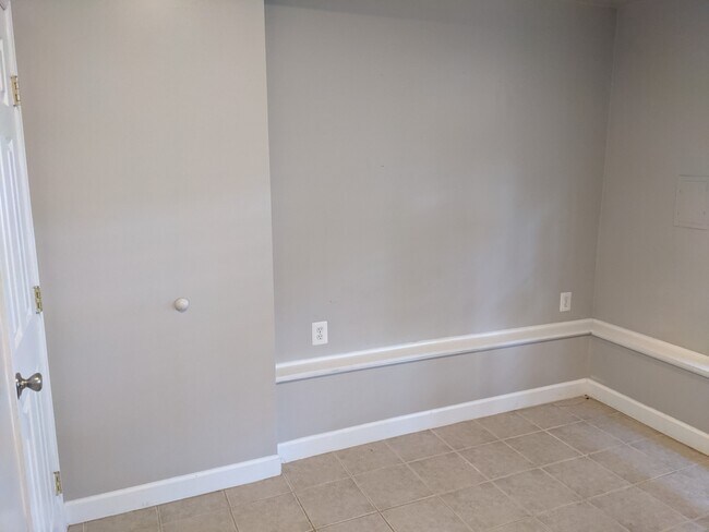 Bedroom - 1414 3rd St NW