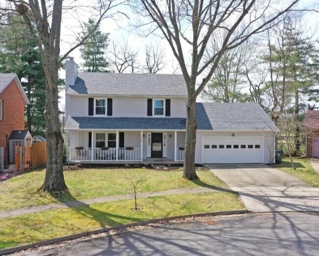 Primary Photo - 1708 Oak Pl Ct