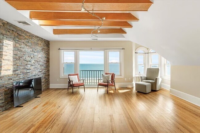 Building Photo - 61 Coral Ave