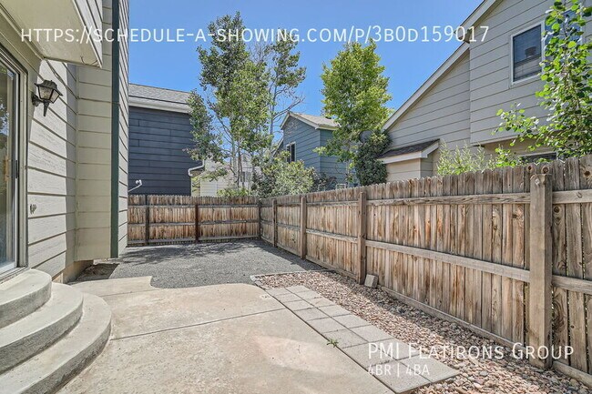 Building Photo - 5428 W 115th Dr